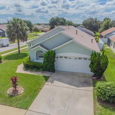 Newly Remodeled Four Bedroom Florida Villa